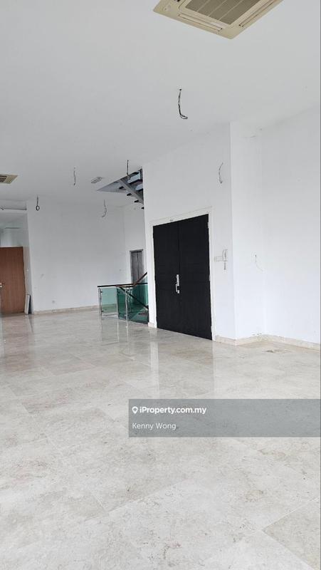 Bungalow House for Sale in Straits View, Johor Bahru by Kenny Wong - iProperty.com.my