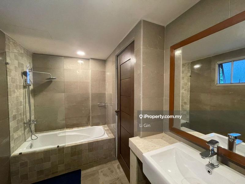 Apartment for Sale in Villa Vista by Li Gin - iProperty.com.my