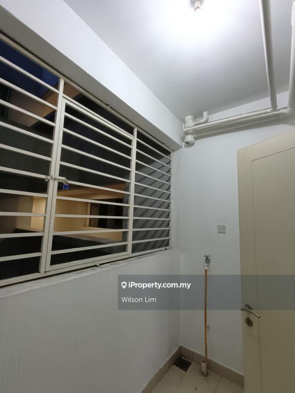 Kediaman Servis untuk Dijual di Tiara Mutiara / The Crown oleh Wilson Lim - iProperty.com.my