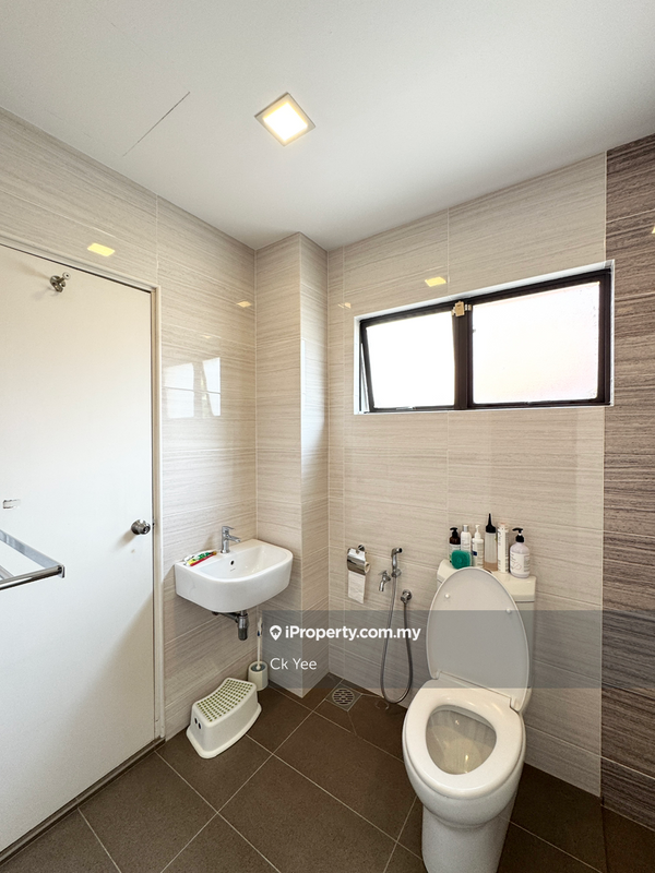 Rumah Berangkai 3 Tingkat untuk Dijual di Jalil Sutera, Bukit Jalil oleh Ck Yee - iProperty.com.my