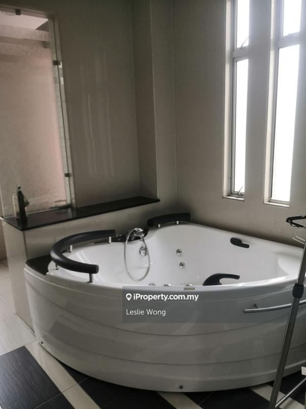 Rumah Berkembar untuk Dijual di Bukit Rahman Putra, Sungai Buloh oleh Leslie Wong - iProperty.com.my
