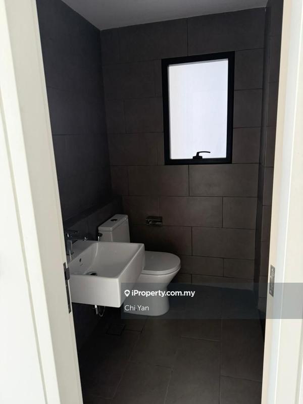 Service Residence for Sale in Maya Ara Residences by Chi Yan - iProperty.com.my