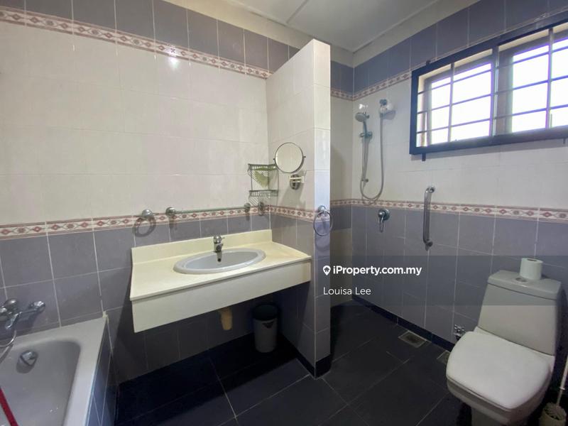 Rumah Berkembar untuk Dijual di 8s5w7, Shah Alam oleh Louisa Lee - iProperty.com.my