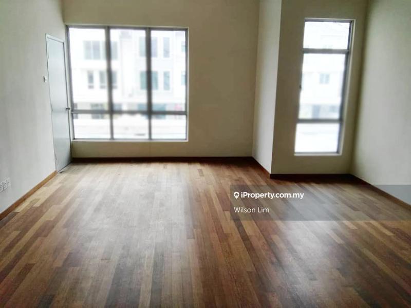 Rumah Berangkai 2.5 Tingkat untuk Dijual di Bandar Bukit Tinggi, Klang oleh Wilson Lim - iProperty.com.my