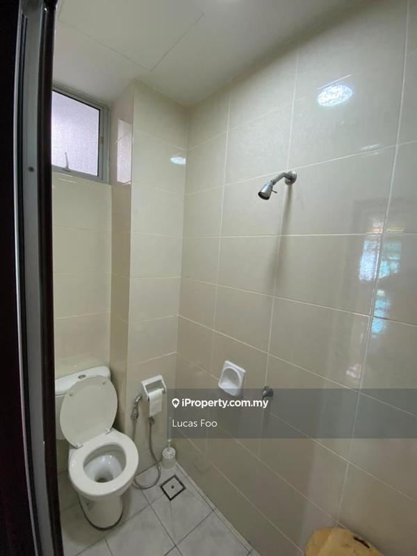 Condominium for Rent in The Brezza by Lucas Foo - iProperty.com.my