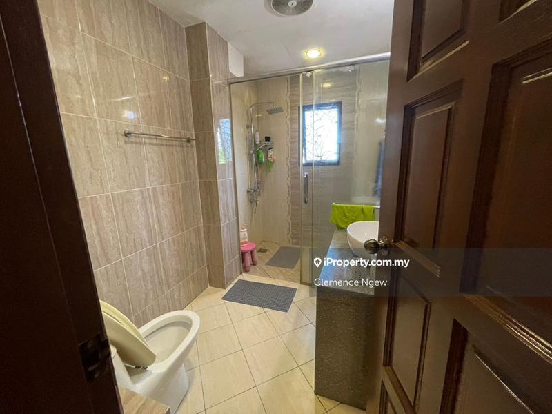 Rumah Berkembar untuk Dijual di SS4, Petaling Jaya oleh Clemence Ngew - iProperty.com.my