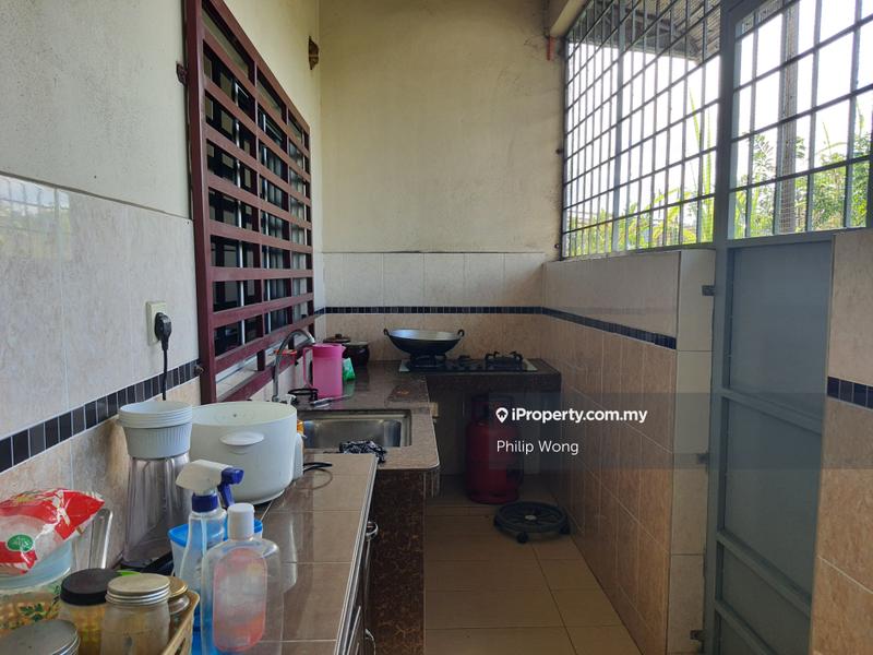 Rumah Berangkai 2 Tingkat untuk Dijual di Taman Equine, Seri Kembangan oleh Philip Wong - iProperty.com.my
