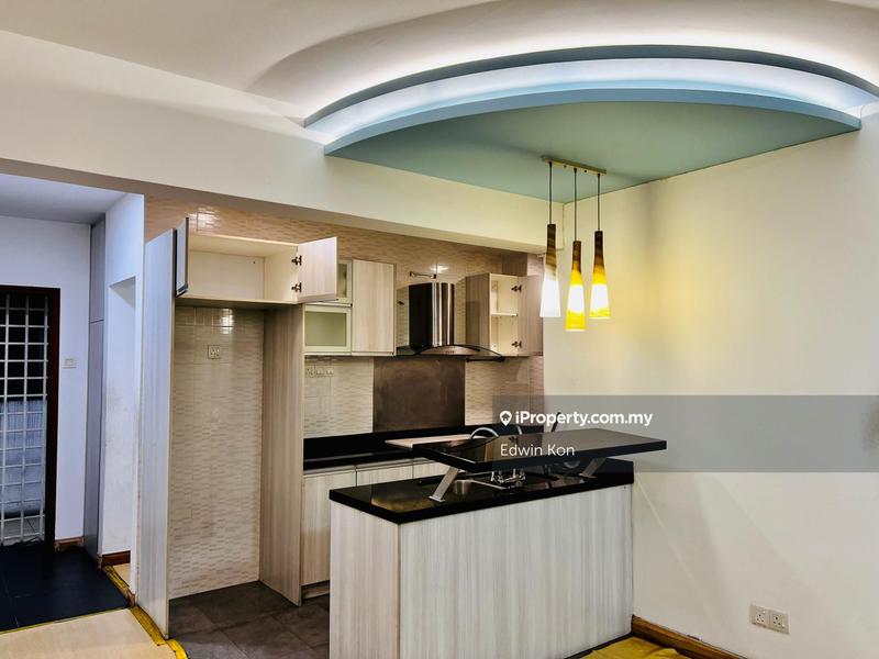 For Sale - Beverly 2