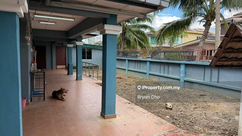 Rumah Berangkai 2 Tingkat untuk Dijual di Taman Prima Saujana, Kajang oleh Bryan Cho - Exterior - iProperty.com.my