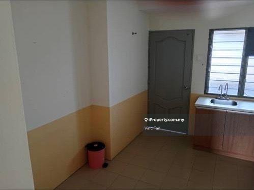 Apartment for Rent in Laksamana Cheng Ho by Vinc Tan - iProperty.com.my