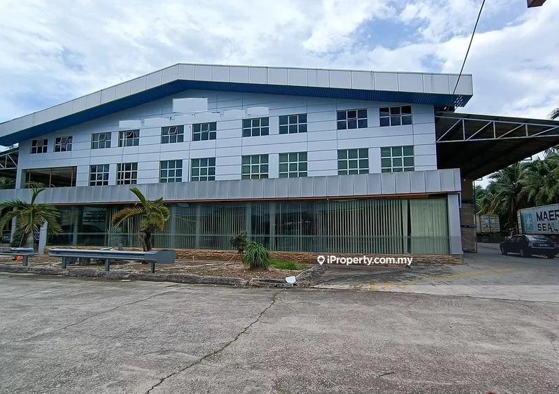 For Sale - Parit Bakar