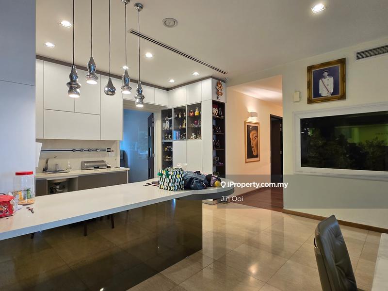 For Sale - Desa Eight