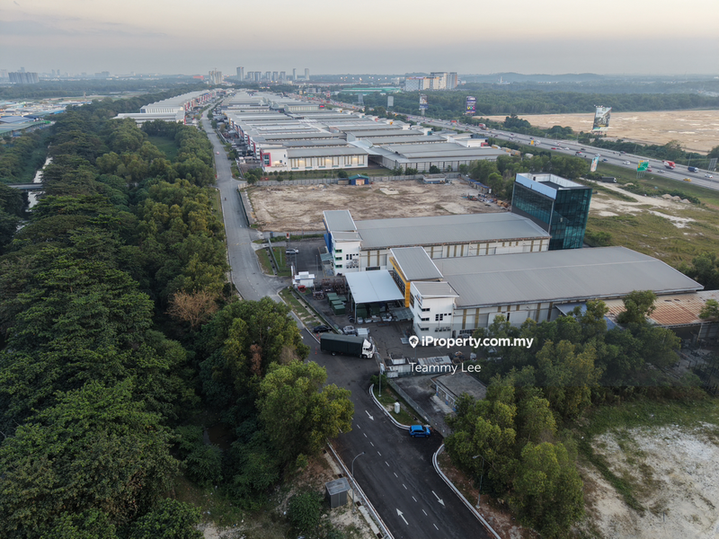 For Sale - 3.124 Acres Commercial Land Putra Industrial Park Puchong