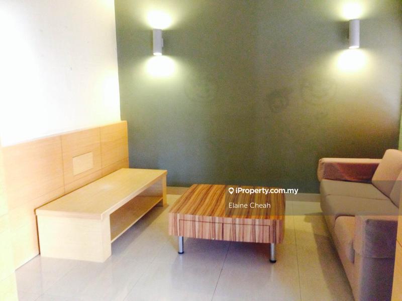 Rumah Berkembar untuk Dijual di Sierra Damansara, Kota Damansara oleh Elaine Cheah - iProperty.com.my