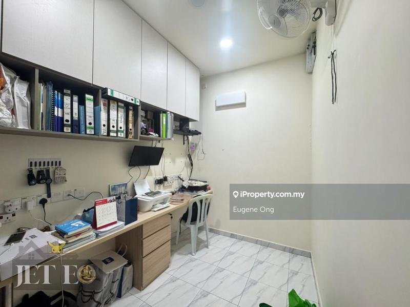Rumah Berangkai 2 Tingkat untuk Dijual di Kota Kemuning, Shah Alam oleh Eugene Ong - iProperty.com.my