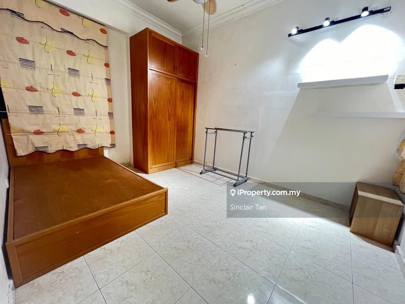 Condominium for Sale in Cheng Heights by Geoffery Wee - iProperty.com.my