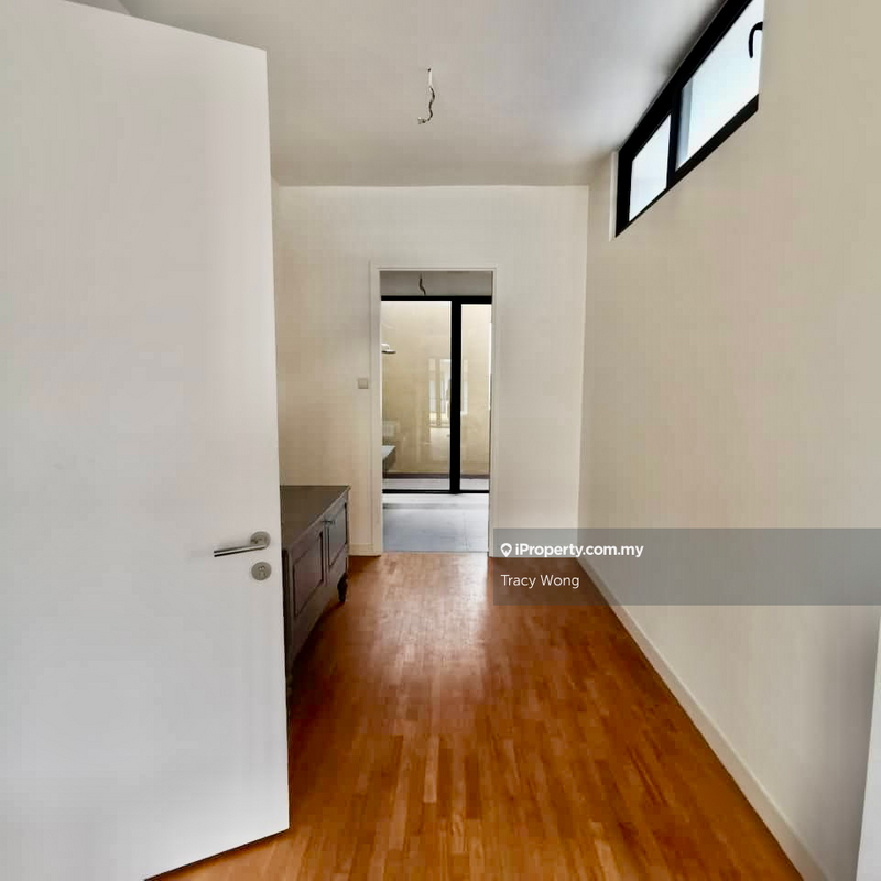 Semi-Detached House for Sale in Sungai Long, Bandar Sungai Long by Tracy Wong - iProperty.com.my