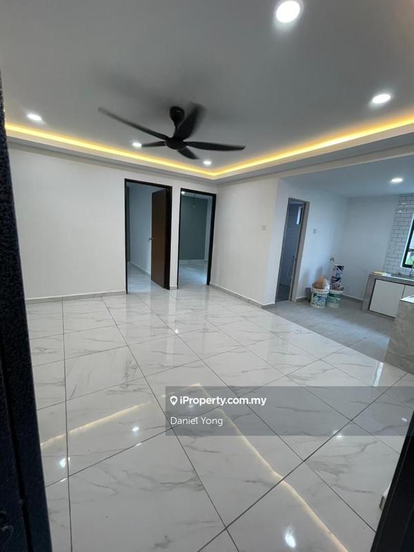 For Sale - Bandar Selesa Jaya