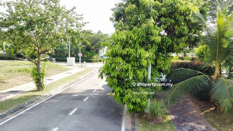 Bungalow Land for Sale in Presint 10, Putrajaya by Aziz Ahmad - iProperty.com.my