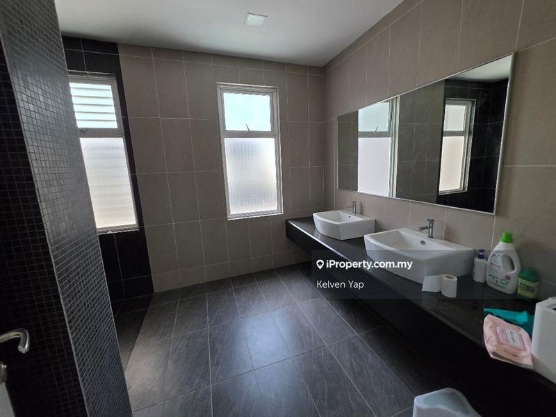 Rumah Berkembar untuk Dijual di Ambang Botanic 2, Klang oleh Kelven Yap - iProperty.com.my