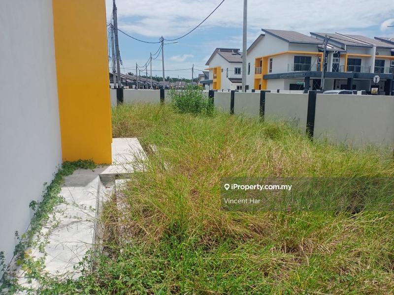 Rumah Teres 2-Tingkat untuk Dijual di Taman Botanika Residen, Sitiawan oleh Vincent Har - iProperty.com.my