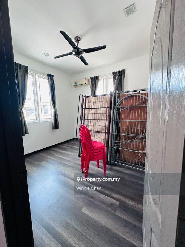 Bungalow House for Sale in Taman Pasir Wang, Lahat by Winnie Chan - iProperty.com.my