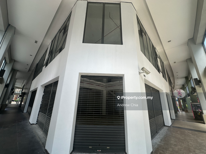 For Rent - Plaza Arkadia