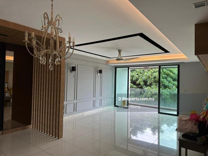 For Sale - Papillon Desahill Condominium