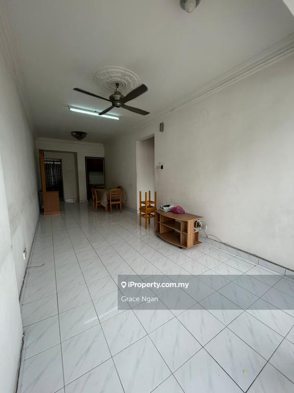 For Sale - Suria Kipark Damansara