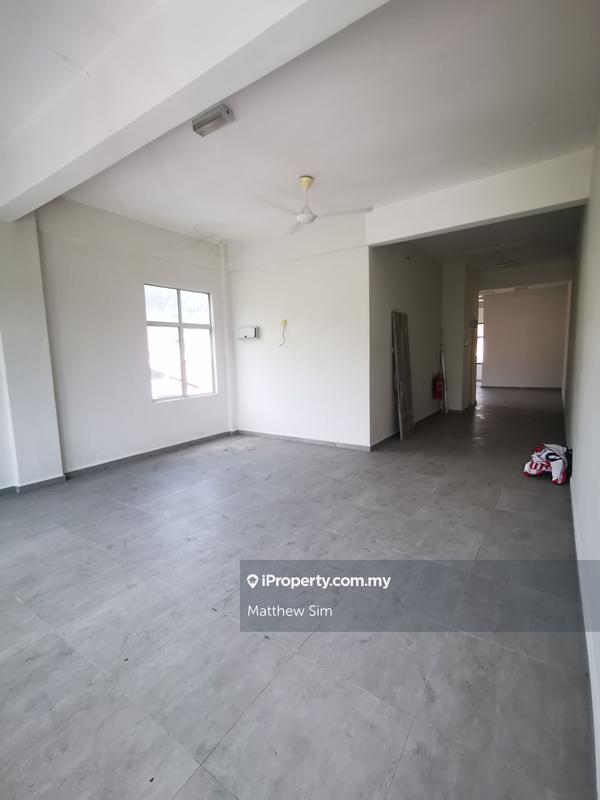 For Rent - Jalan Istana
