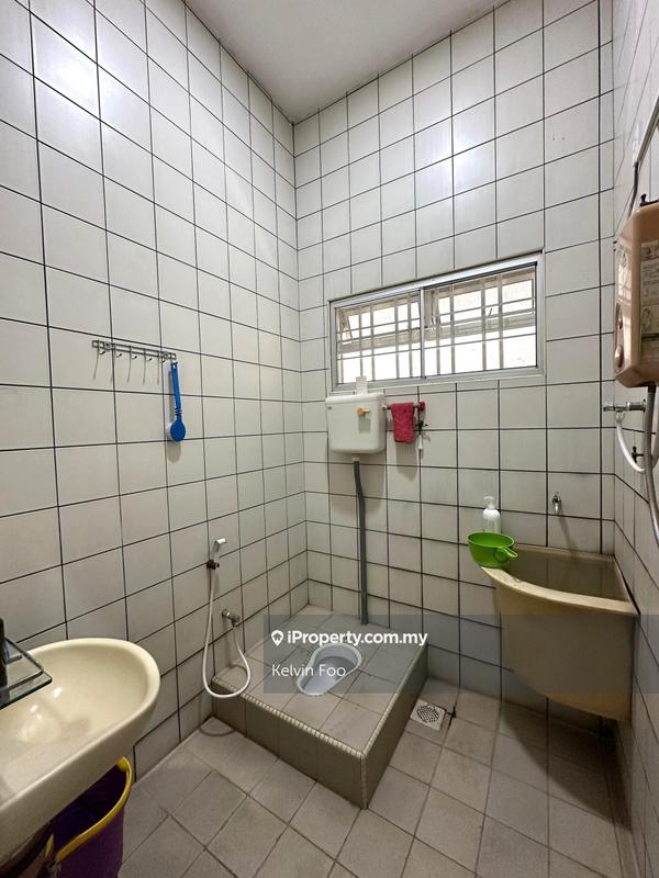 Rumah Berkembar untuk Dijual di Taman Intan Baru, Teluk Intan oleh Kelvin Foo - iProperty.com.my