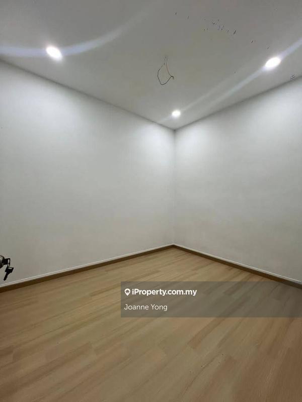 Rumah Berkembar untuk Dijual di Taman Bunga Ros, Tebrau oleh Joanne Yong - iProperty.com.my