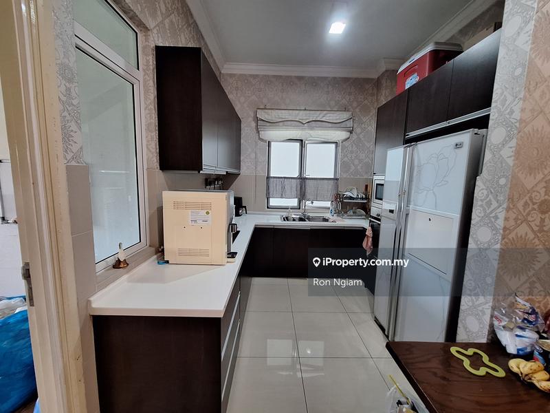 For Sale - Amaya Saujana