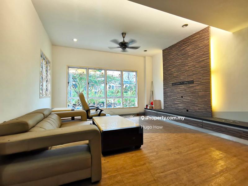 Semi-Detached House for Sale in Jalan Ipoh, Kuala Lumpur by Hugo How - iProperty.com.my