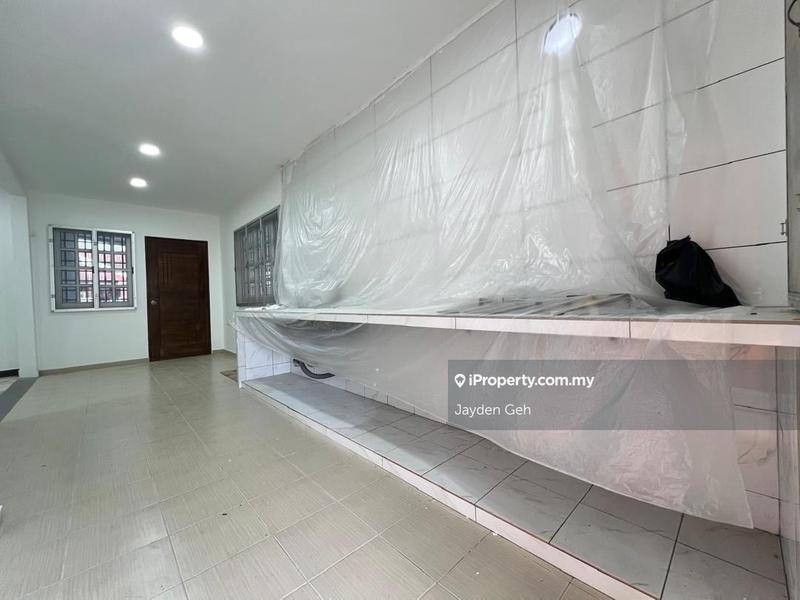 Rumah Berkembar untuk Dijual di Taman Sri Ampang, Alor Setar oleh Jayden Geh - iProperty.com.my