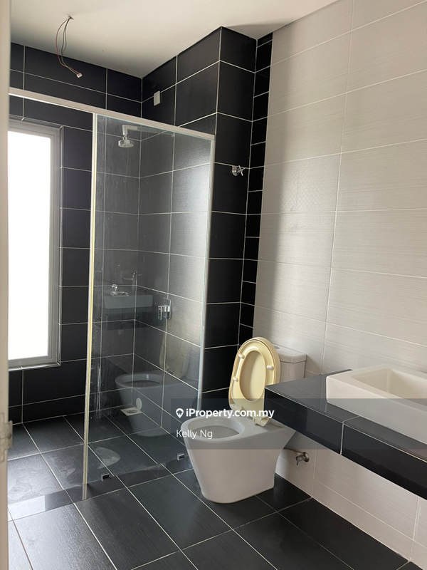 Semi-Detached House for Sale in SUNGAI BULOH, Sungai Buloh by Kelly Ng - iProperty.com.my