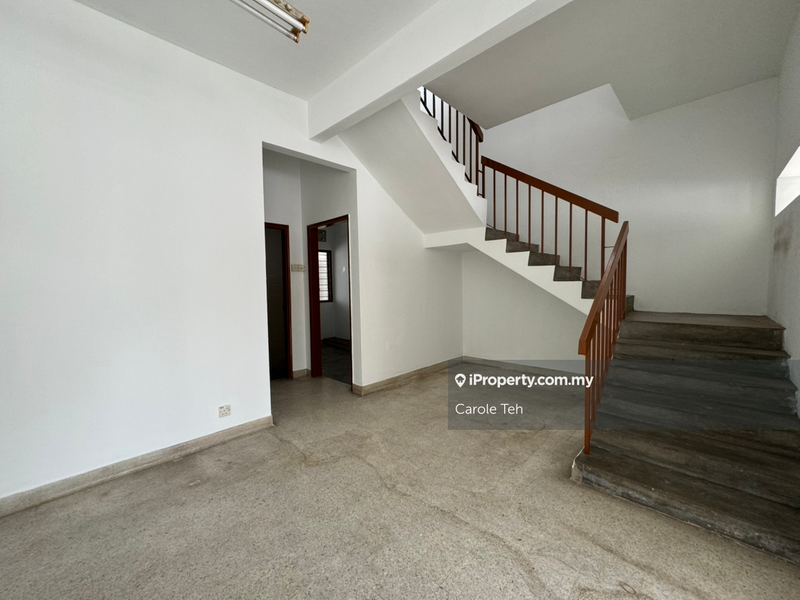 Rumah Teres 2-Tingkat untuk Dijual di Taman Overseas Union (Taman Oug), Jalan Klang Lama (Old Klang Road) oleh Carole Teh - iProperty.com.my