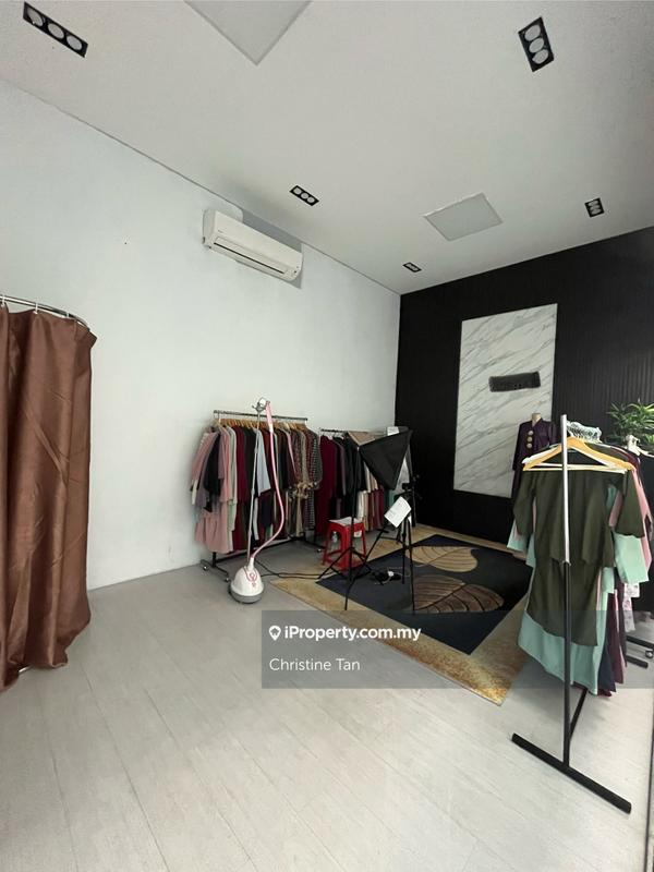 Shop / Office untuk Disewa di Seksyen U5, Shah Alam oleh Christine Tan - iProperty.com.my