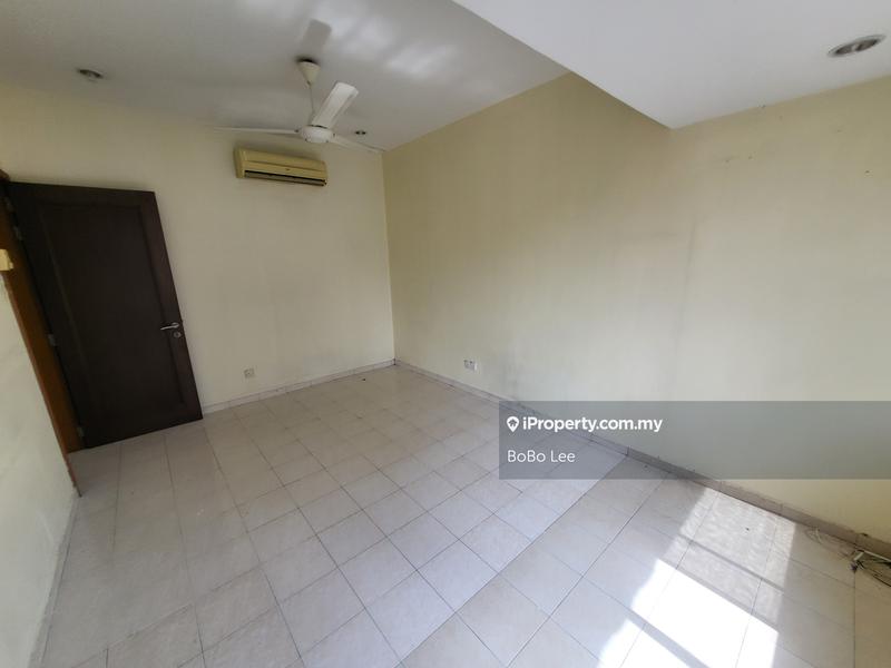 Semi-Detached House for Sale in Taman Overseas Union (Taman Oug), Jalan Klang Lama (Old Klang Road) by BoBo Lee - iProperty.com.my