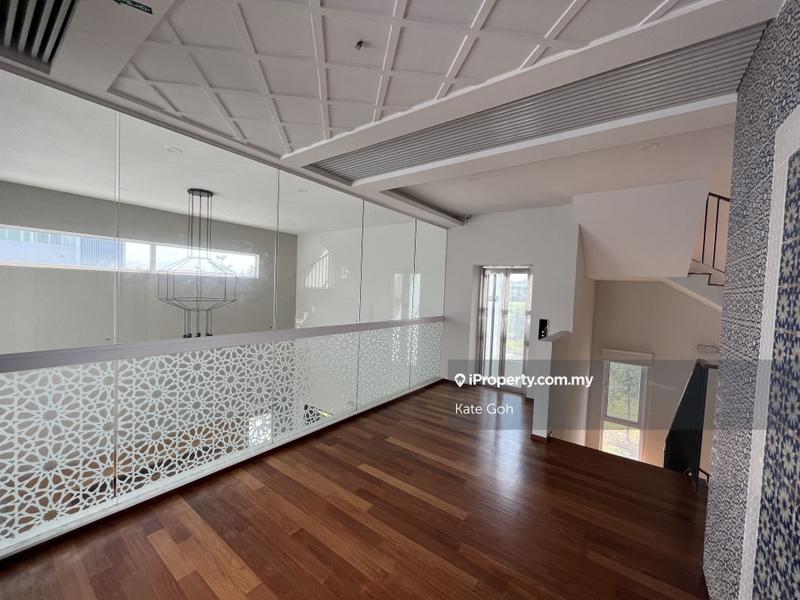 Bungalow House untuk Dijual di Lakefront Villa, Cyberjaya oleh Kate Goh - iProperty.com.my
