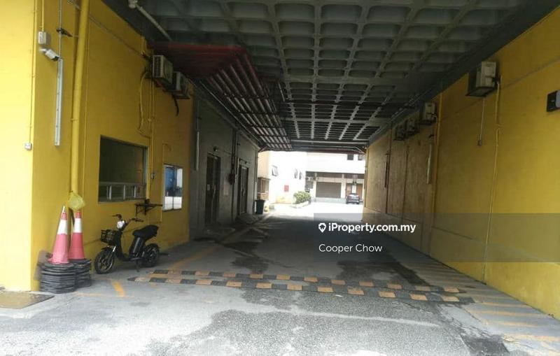 Gudang untuk Dijual di Taman Bukit Maluri, Kepong oleh Cooper Chow - iProperty.com.my