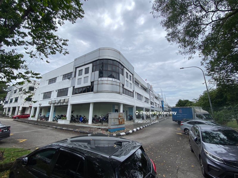 For Sale - 7 adjoining shop, stand alone commercial building