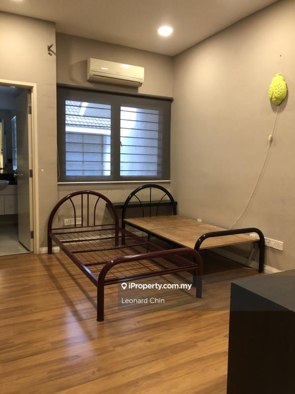 2.5-storey Terraced House for Sale in meadow lake fields, Sungai Besi by Leonard Chin - iProperty.com.my