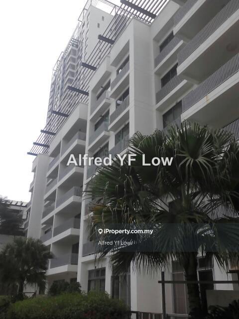 Pangsapuri untuk Dijual di Molek Pine 3 oleh Alfred Yf Low - iProperty.com.my