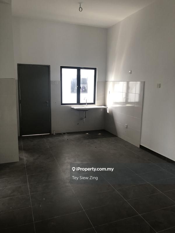 Rumah Bandar untuk Dijual di 28 Residency, Salak Tinggi, Sepang, Sepang oleh Tey Siew Zing - iProperty.com.my
