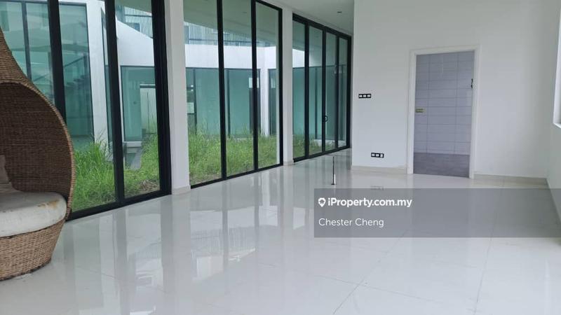 Bungalow House for Sale in Subang Heights, Subang Jaya by Chester Cheng - iProperty.com.my