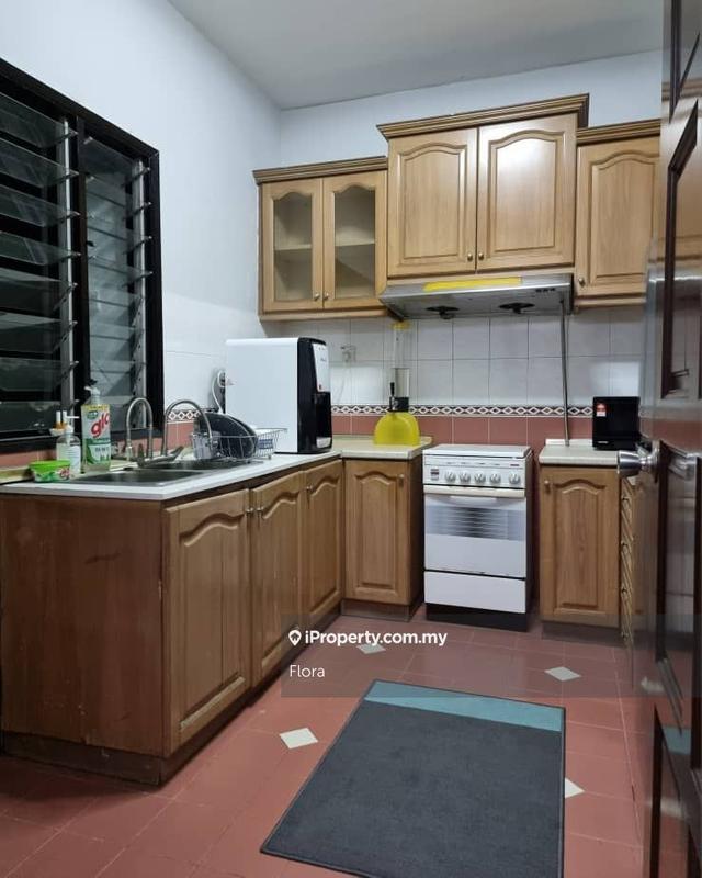Townhouse for Sale in Taman Overseas Union (Taman Oug), Jalan Klang Lama (Old Klang Road) by Flora - iProperty.com.my