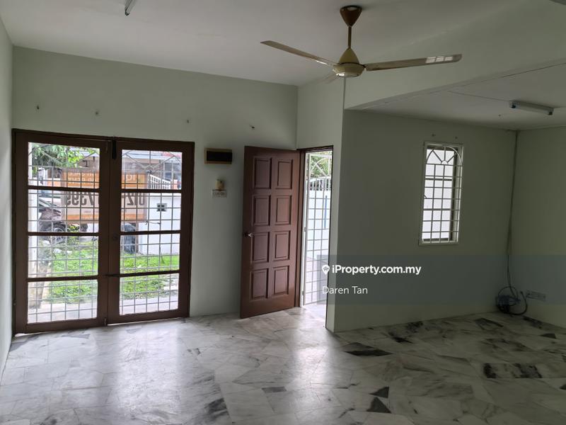 Rumah Teres 2-Tingkat untuk Dijual di Usj 1, Subang Jaya oleh Daren Tan - iProperty.com.my