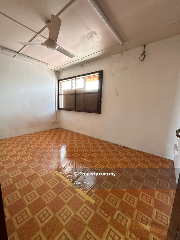 Rumah Teres 2-Tingkat untuk Dijual di Serdang Jaya, Seri Kembangan oleh Abel Ho - iProperty.com.my