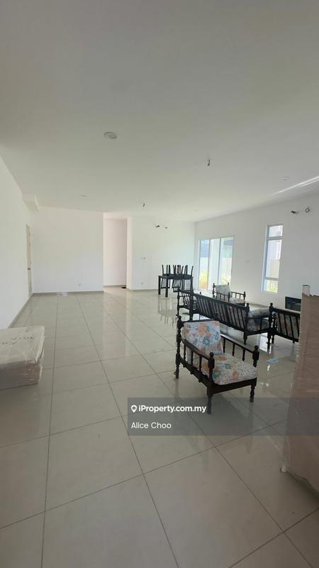 Rumah Berkembar untuk Dijual di Kluang, Johor oleh Alice Choo - Living Room - iProperty.com.my